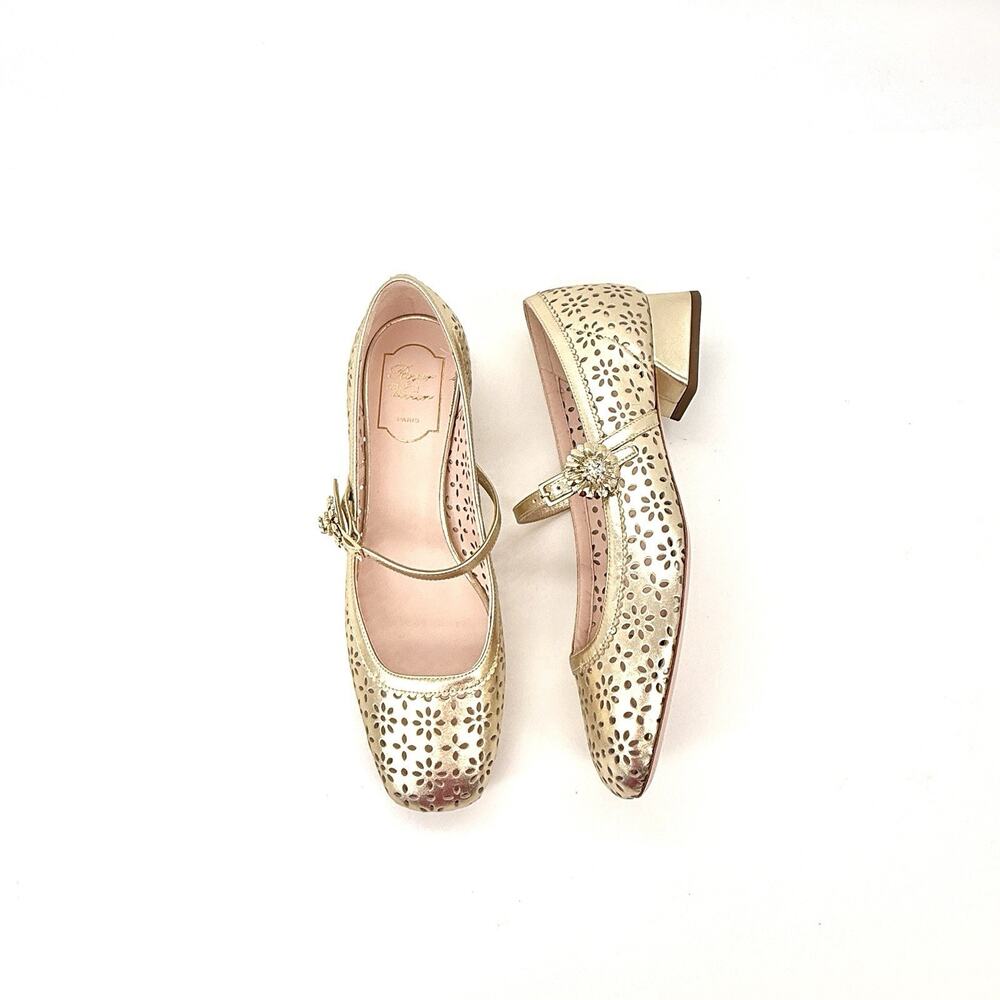 NIB Roger Vivier Tres Vivier 25 Pumps EU 37 US 7 Gold Leather Mary Jane $1,695